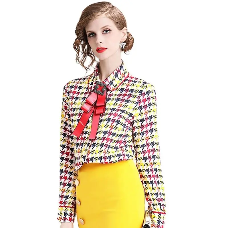 2021 Runway Designer Multicolor Houndstooth Blouse Women Long Sleeve Beading Satin Bow Shirts Top Office Ol Elegant Blusas Mujer
2021 Runway Designer Multicolor Houndstooth Blouse Women Long Sleeve Beading Satin Bow Shirts Top Office Ol Elegant Blusas Mujer