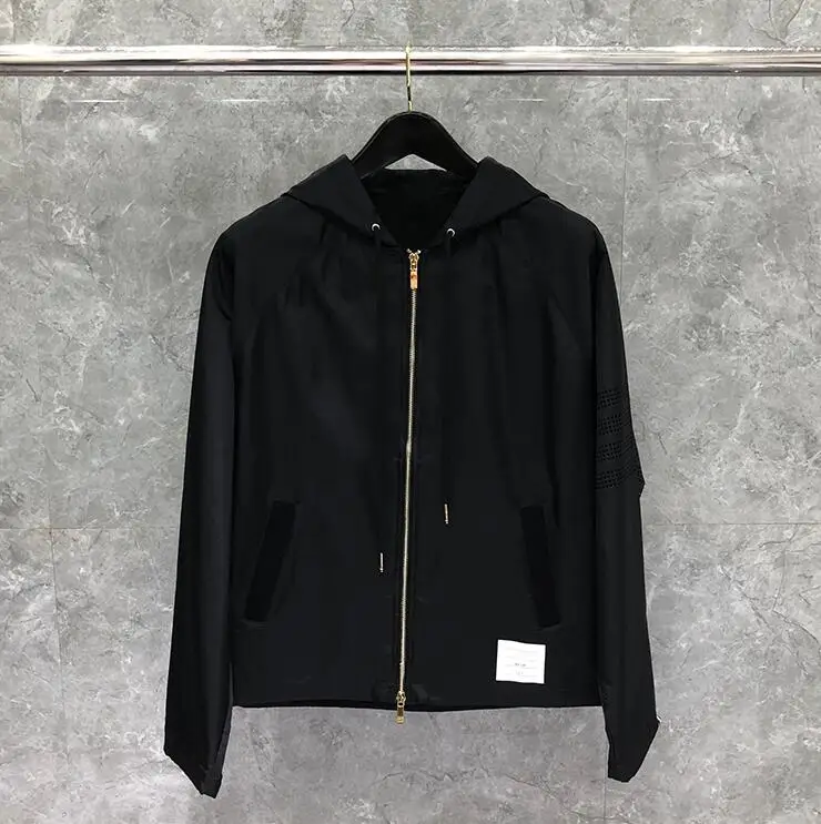 TB 2021 Fashion THOM Brand Jacket Men Slim Cardigans Clothing Hollow Out Sports baseball uniform Spring Hooded Casual Coat 
TB 2021 Fashion THOM Brand Jacket Men Slim Cardigans Clothing Hollow Out Sports baseball uniform Spring Hooded Casual Coat