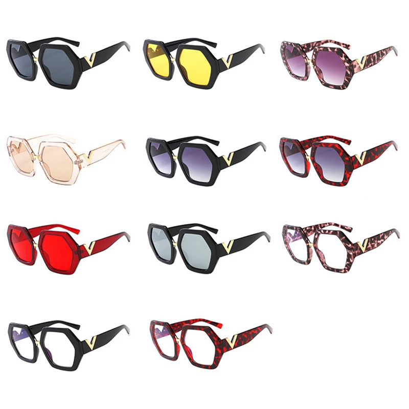 Nauq Trend Large Frame Sunglasses Women 2020 New Luxury Brand Retro Square Rivet Sun Glasses Black Width Legs Eeyeglasses Men
Nauq Trend Large Frame Sunglasses Women 2020 New Luxury Brand Retro Square Rivet Sun Glasses Black Width Legs Eeyeglasses Men