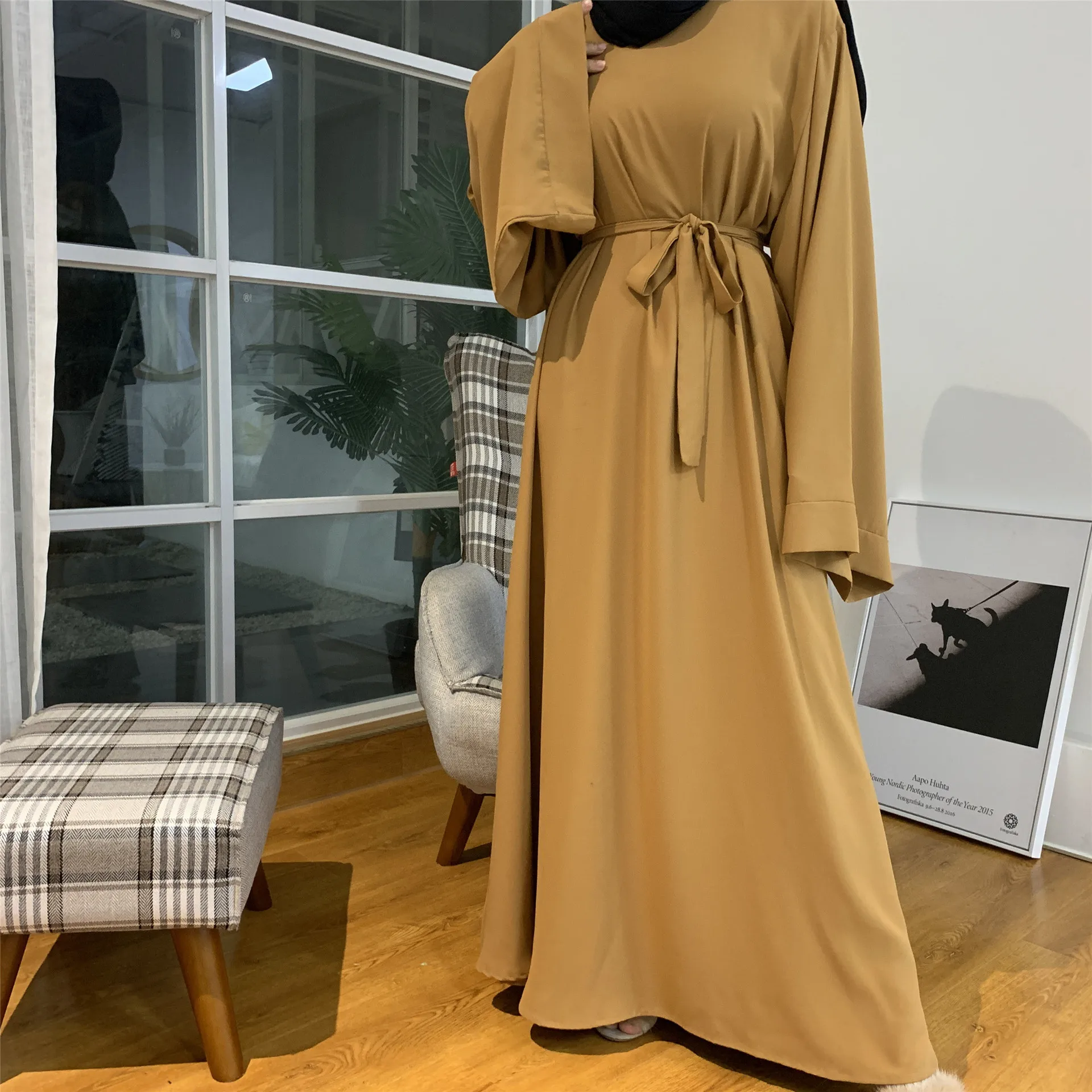 Eid Ramadan Muslim Abaya Dress Moroccan Kaftan Turkey Islamic Clothing Arabic Vestidos Lace-up Solid Jubah Robe Prayer Garment
Eid Ramadan Muslim Abaya Dress Moroccan Kaftan Turkey Islamic Clothing Arabic Vestidos Lace-up Solid Jubah Robe Prayer Garment