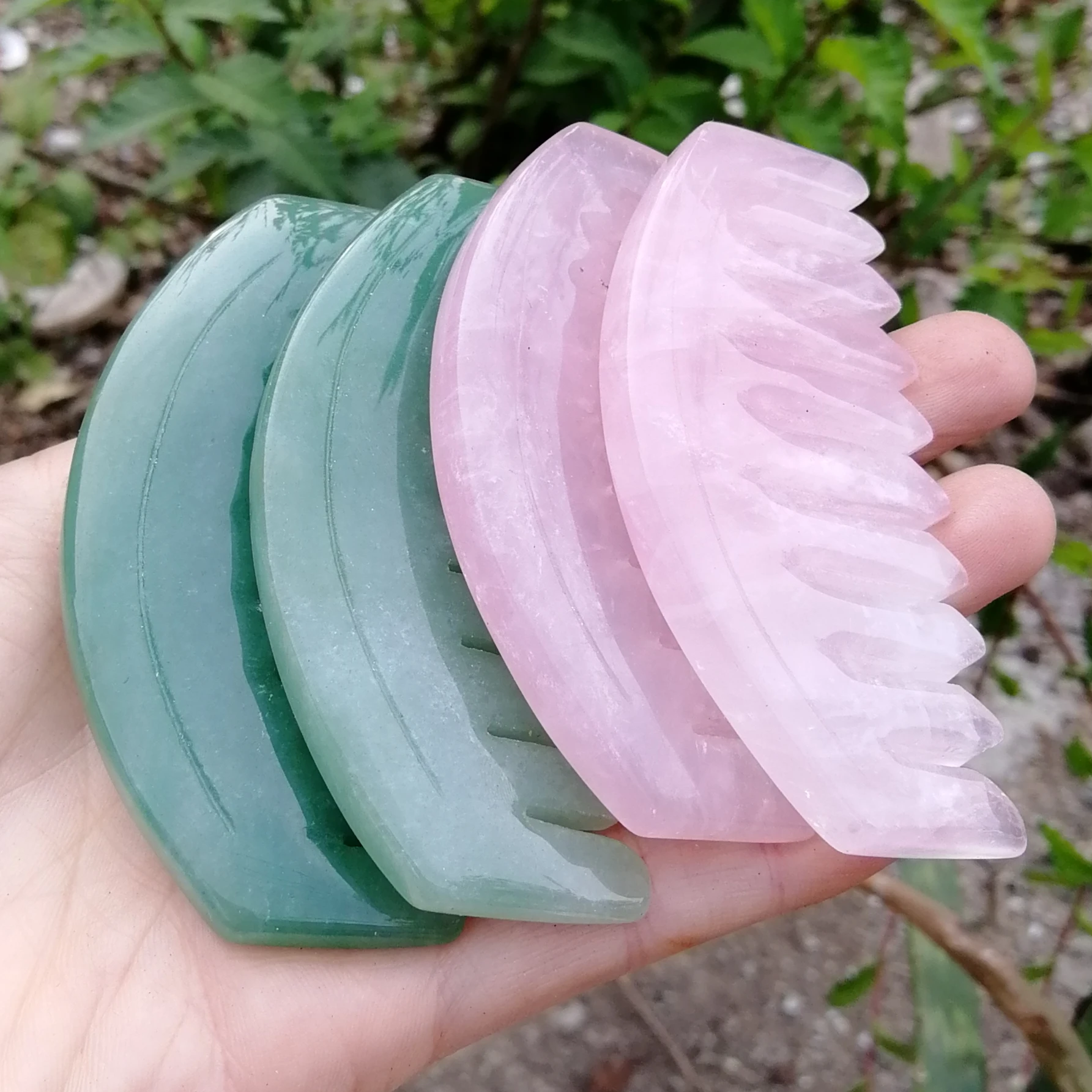 2PCS Free Shipping Natural Hand Polished Crystal Reiki Healing Green Aventurine Rose Gemstones And Clear Quartz Massage Combs
2PCS Free Shipping Natural Hand Polished Crystal Reiki Healing Green Aventurine Rose Gemstones And Clear Quartz Massage Combs