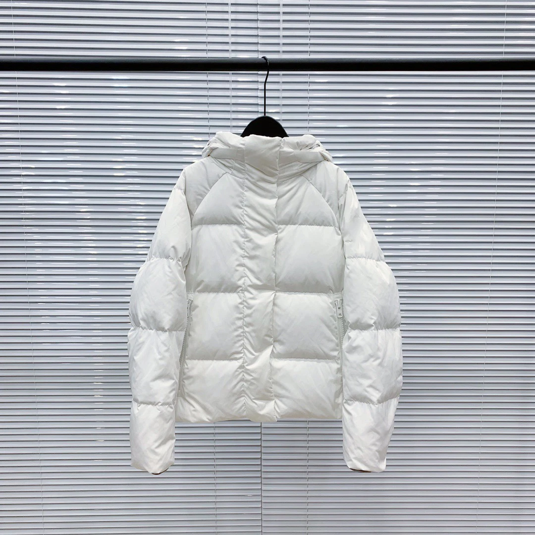 Winter CADANA white goose down ladies down jacket white badge goose high-end 1:1 replica men's warm down jacket jacket 
Winter CADANA white goose down ladies down jacket white badge goose high-end 1:1 replica men's warm down jacket jacket