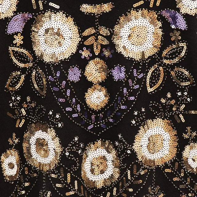 Fashion sequined beading flowers knit suits female heavy industry diamond beading woolen sweater + pants two pieces sets F177
Fashion sequined beading flowers knit suits female heavy industry diamond beading woolen sweater + pants two pieces sets F177