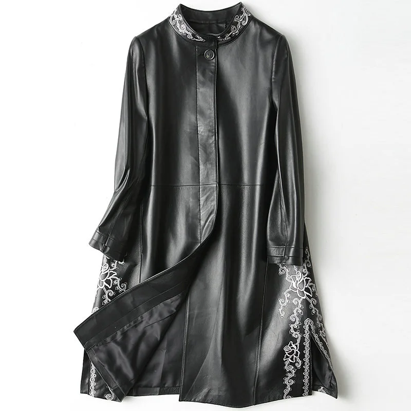Autumn Winter New Leather Jacket Women's Long Sheep Leather Embroidered Coat with Pocket High Quality Black Leather Jacket Coats
Autumn Winter New Leather Jacket Women's Long Sheep Leather Embroidered Coat with Pocket High Quality Black Leather Jacket Coats