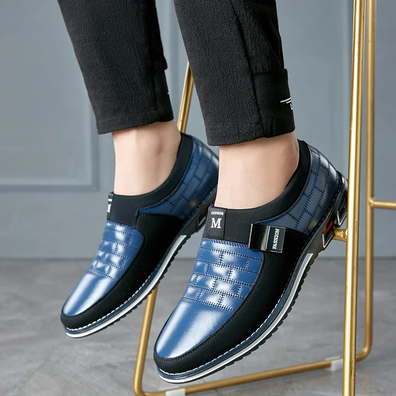 

Новая мода старый мужская деловая обувь с острым носком без шнуровки и молнии Лакированная кожа Оксфордские модельные туфли для мужчин; Оте...