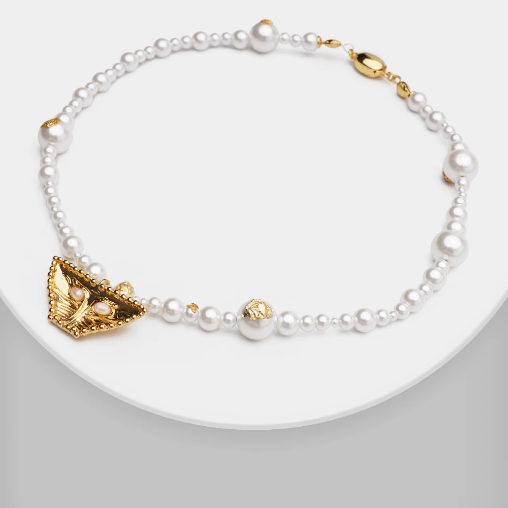 O42 Unique design pearl choker necklace for lady girls birthday gifts with box dress suit double-side wear pendant necklace mask
O42 Unique design pearl choker necklace for lady girls birthday gifts with box dress suit double-side wear pendant necklace mask