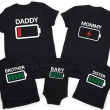 Family Matching Clothes Outfit Funny Battery Clothes Dad Mom Brother Sister T-shirt Family Look Daddy Mommy Me Baby Boy Girl Tee