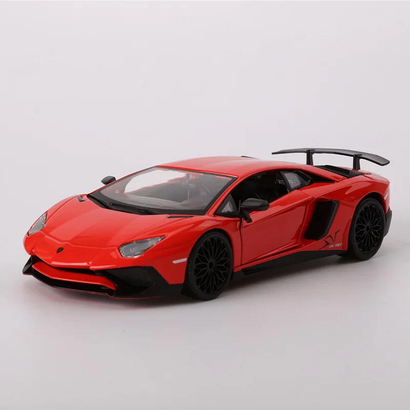 1:24 Высокая имитация сплава Модель автомобиля LP750 спортивная модель автомобиля Коллекция украшения для детей Подарки
1:24 Высокая имитация сплава Модель автомобиля LP750 спортивная модель автомобиля Коллекция украшения для детей Подарки