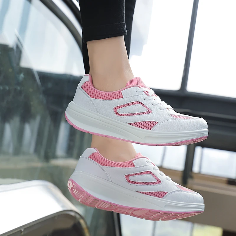Platform Women Fashion Sneakers Lace Up Breathable Shoes Woman Round Toe Patchwork Ladies Shoes Women Trainers XU196
Platform Women Fashion Sneakers Lace Up Breathable Shoes Woman Round Toe Patchwork Ladies Shoes Women Trainers XU196