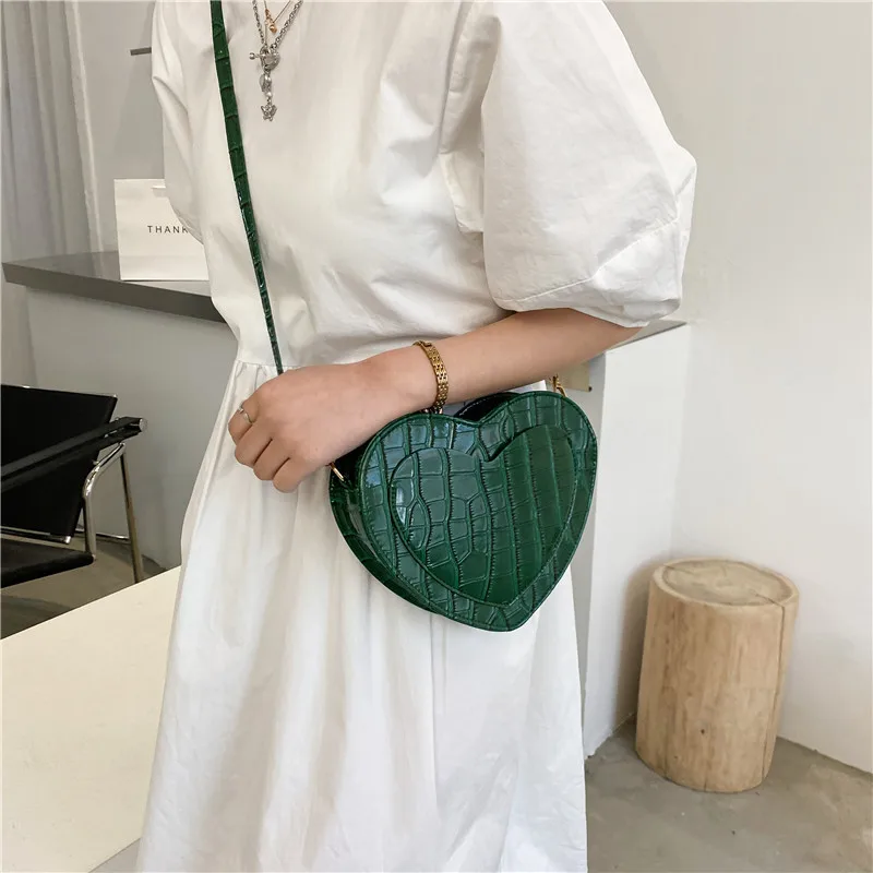 Popular Texture Design Heart-shaped Crocodile Pattern Shoulder Handbag 2022 New Trendy Fashion Chain Bag Lady Messenger Bag
Popular Texture Design Heart-shaped Crocodile Pattern Shoulder Handbag 2022 New Trendy Fashion Chain Bag Lady Messenger Bag