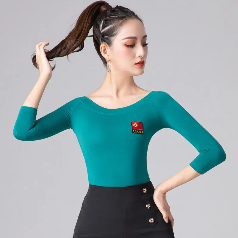 Female Adult Sexy Top Round Neck Latin Dance Performance Clothes National Standard Ballroom Dancing Practice Clothing Shirt New
Female Adult Sexy Top Round Neck Latin Dance Performance Clothes National Standard Ballroom Dancing Practice Clothing Shirt New