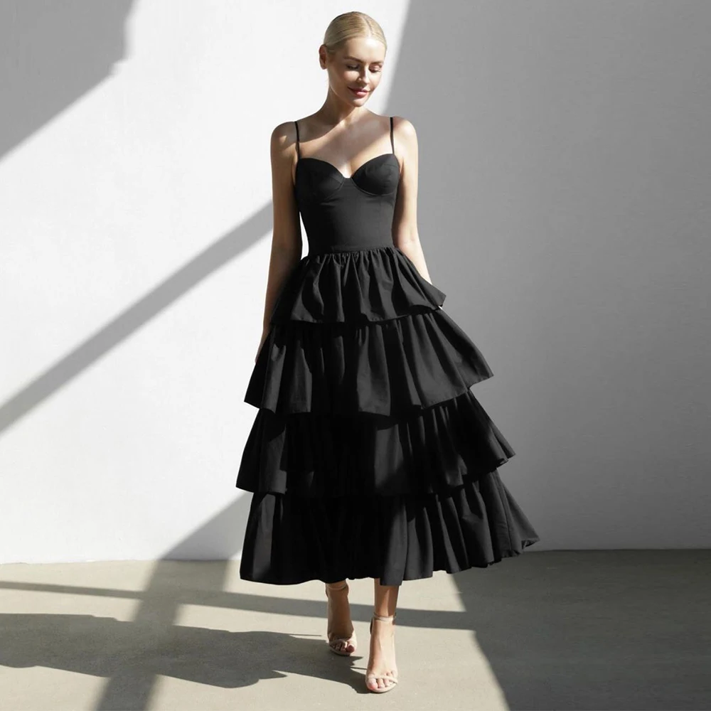 2021 Black Matte Satin Evening Dresses Sweetheart Spaghetti Strap Wedding Guest Dress Simple Ruffles Cocktail Party Gown
2021 Black Matte Satin Evening Dresses Sweetheart Spaghetti Strap Wedding Guest Dress Simple Ruffles Cocktail Party Gown