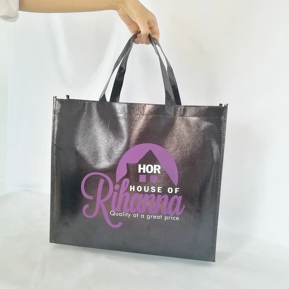 Оптом 1000 шт./лот роскошные черные металлические нетканые подарочные сумки пользовательский магазин шоппинга сумка с логотипом для продвижения вечевечерние мероприятий 
Оптом 1000 шт./лот роскошные черные металлические нетканые подарочные сумки пользовательский магазин шоппинга сумка с логотипом для продвижения вечевечерние мероприятий