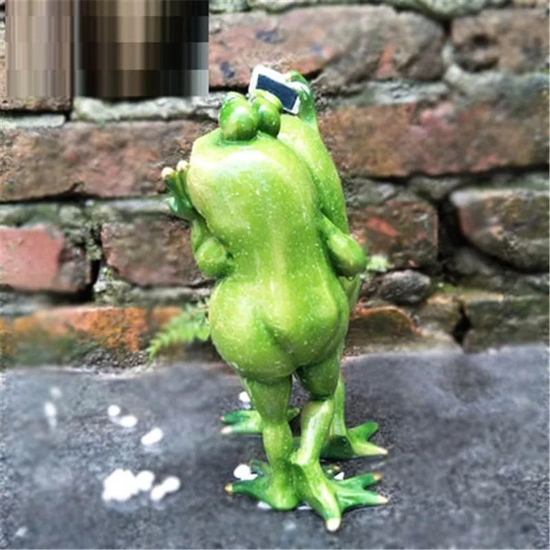 Resin Funny Two Green Frog Snap Take Selfie Figurine Decorative Frog Statue Home Office Desk Garden Decor Ornament X5562
Resin Funny Two Green Frog Snap Take Selfie Figurine Decorative Frog Statue Home Office Desk Garden Decor Ornament X5562