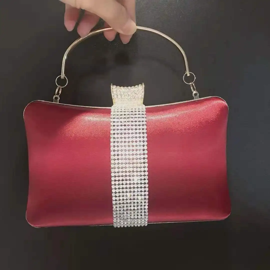 XIYUAN женские вечерние клатчи Красного/черного цвета с кристаллами, Официальный торжественный ужин, сумочки и кошельки стразы, свадебные кла...
XIYUAN женские вечерние клатчи Красного/черного цвета с кристаллами, Официальный торжественный ужин, сумочки и кошельки стразы, свадебные кла...
