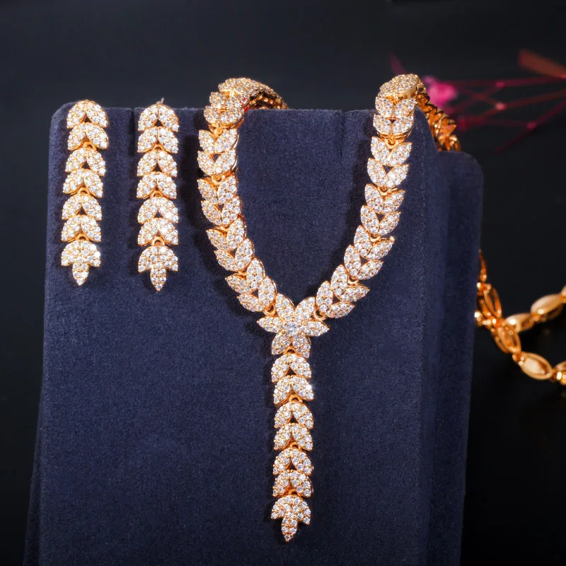 African Nigerian Gold Wedding Bridal Jewelry Set Dangle Drop Earring Neckclace for Women Party Dress Accessoires
African Nigerian Gold Wedding Bridal Jewelry Set Dangle Drop Earring Neckclace for Women Party Dress Accessoires