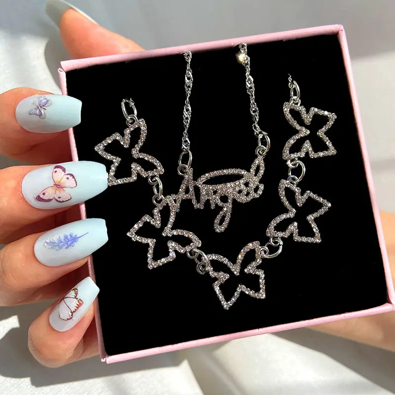Trendy Multilayer Crystal Butterfly Letter Charms Pendant Necklace For Women Iced Out Hollow Rhinestone Butterfly Collar Jewelry
Trendy Multilayer Crystal Butterfly Letter Charms Pendant Necklace For Women Iced Out Hollow Rhinestone Butterfly Collar Jewelry