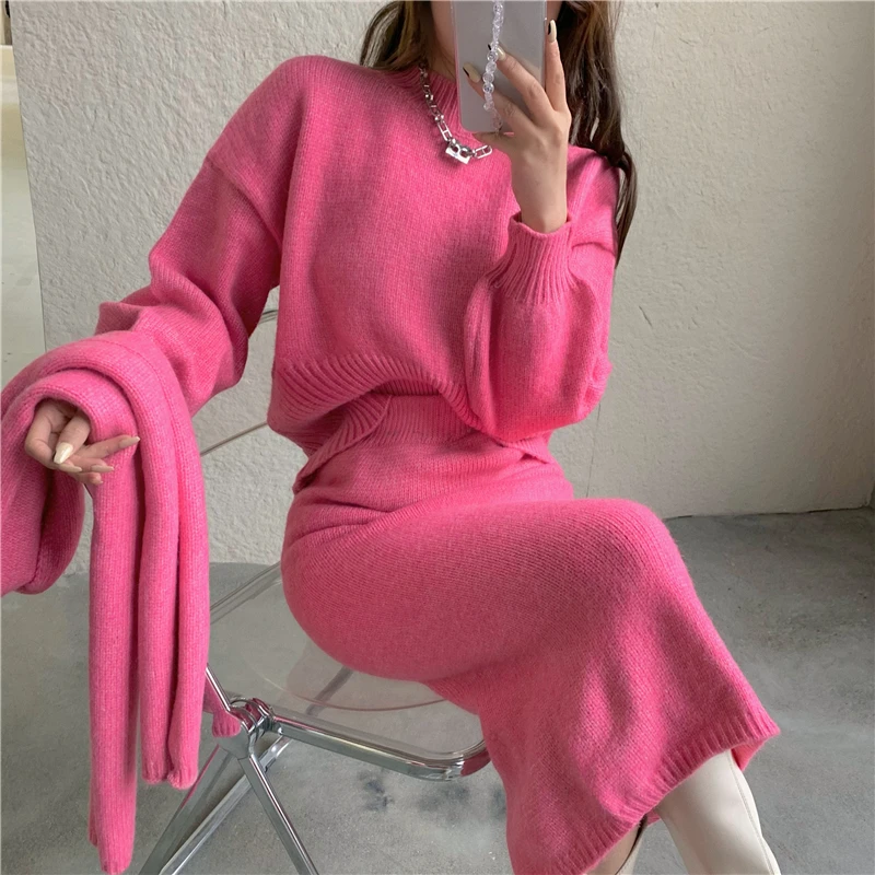 Christmas Three Piece Suits Knitted Sweater Skirt Scarf Pullover Korean Fashion Bloggers Recommends Easing Languid Lazy Wind
Christmas Three Piece Suits Knitted Sweater Skirt Scarf Pullover Korean Fashion Bloggers Recommends Easing Languid Lazy Wind