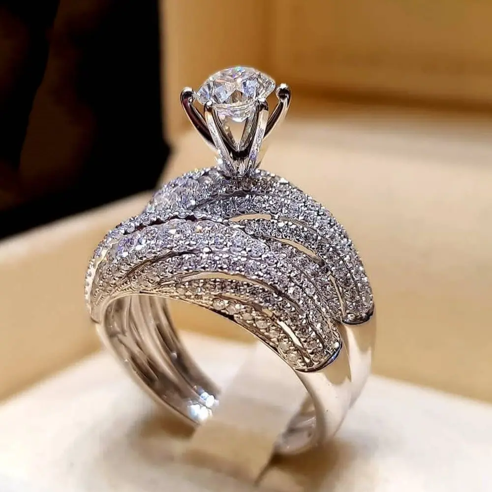 New Flash Diamond Engagement Set Ring European and American Women's Fashion Jewelry Rings Sets Loki Vintage Gothic Wedding Punk
New Flash Diamond Engagement Set Ring European and American Women's Fashion Jewelry Rings Sets Loki Vintage Gothic Wedding Punk