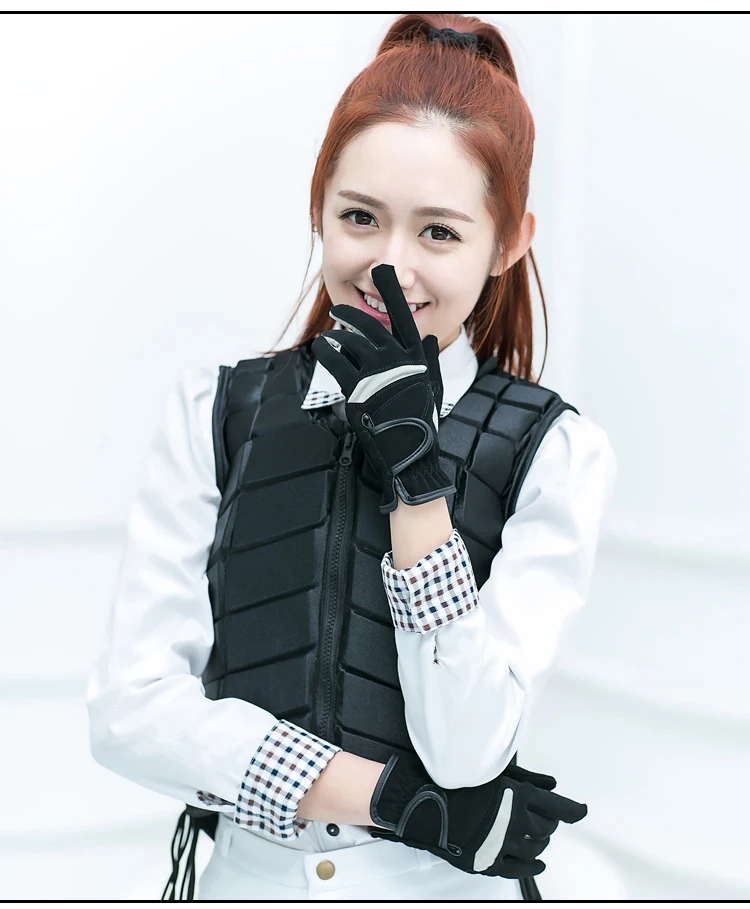 Knights equipped with riding gloves riding gloves non-slip gloves men's summer breathable riding gloves
Knights equipped with riding gloves riding gloves non-slip gloves men's summer breathable riding gloves