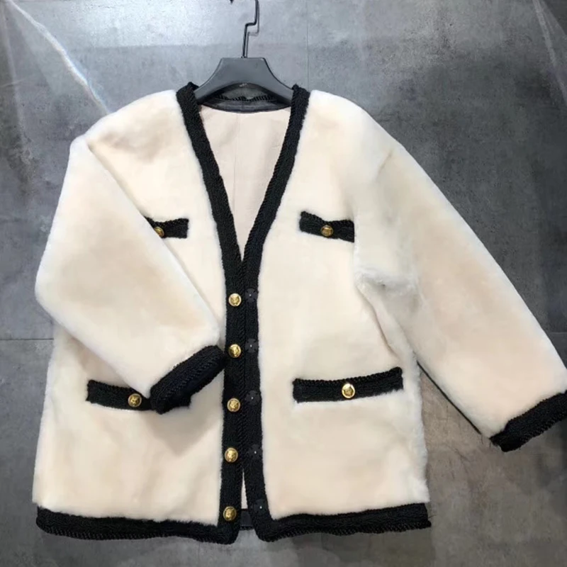 Куртка из натуральной кожи большого размера мериносовое пальто из натурального меха женская одежда 2020 модное высококачественное пальто-бл...
Куртка из натуральной кожи большого размера мериносовое пальто из натурального меха женская одежда 2020 модное высококачественное пальто-бл...