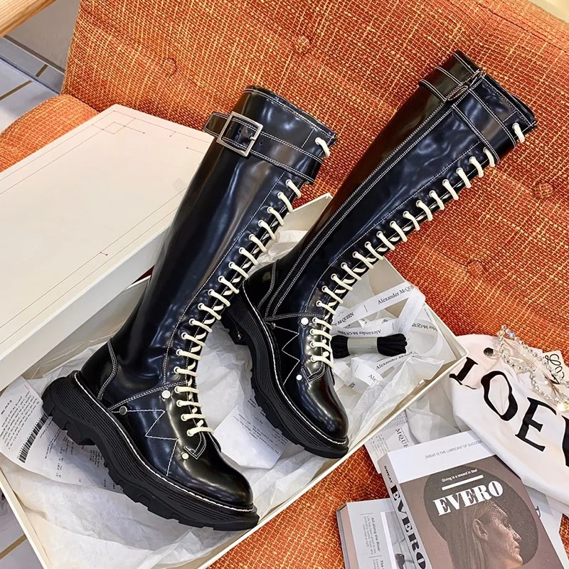 Сапоги женские на толстой подошве, 5 см, Осень-зима 
Сапоги женские на толстой подошве, 5 см, Осень-зима