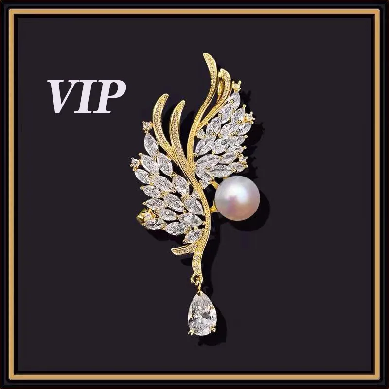 S925 Sterling Silver Triangle Tag Letter Necklace Unisex Style
S925 Sterling Silver Triangle Tag Letter Necklace Unisex Style