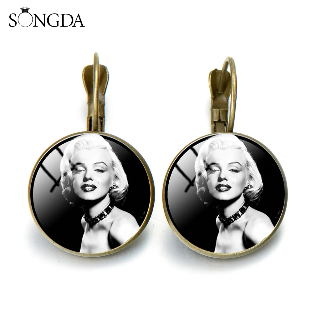Elegant Sexy Women Drop Earrings American Movie Star Marilyn Monroe Glass Photo Dome French Hook Earrings Female Brincos
Elegant Sexy Women Drop Earrings American Movie Star Marilyn Monroe Glass Photo Dome French Hook Earrings Female Brincos