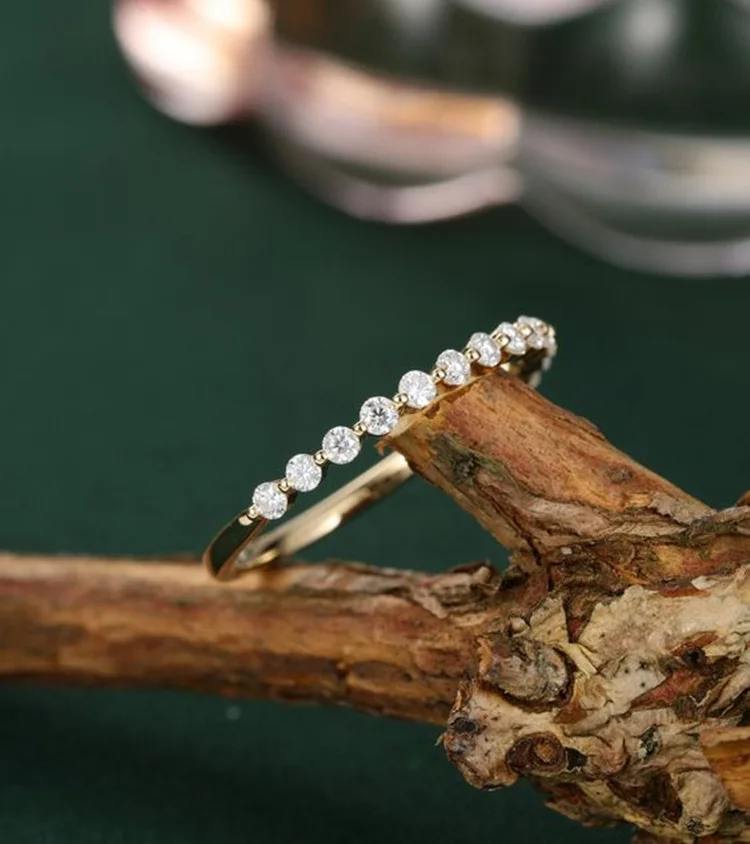 Simple Round Inlaid Rhinestone Single Ring For Women Fashion Temperament Girl Birthday Party Jewelry Factory Direct Supply
Simple Round Inlaid Rhinestone Single Ring For Women Fashion Temperament Girl Birthday Party Jewelry Factory Direct Supply