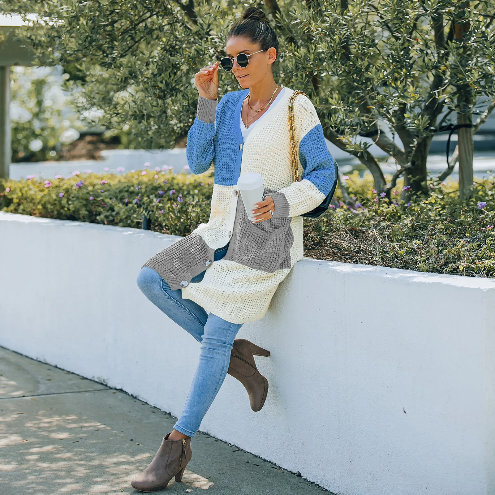 Autumn Winter New Style Women Baggy Long Sleeve Knitted Cardigan Coat Fashion Loose Lady Sweaters Cardigans Mujer 2021
Autumn Winter New Style Women Baggy Long Sleeve Knitted Cardigan Coat Fashion Loose Lady Sweaters Cardigans Mujer 2021
