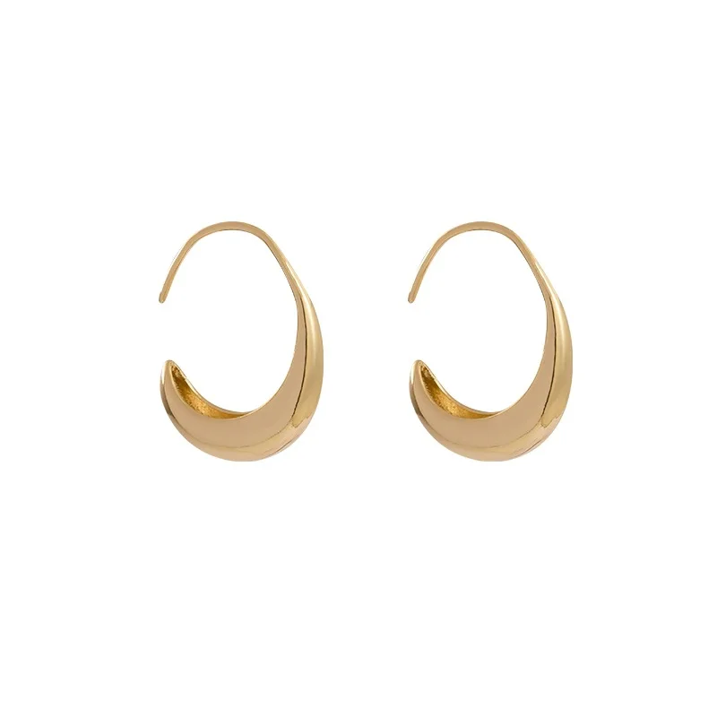 YUNAO Jewelry Gold C Circle Ear Hook Female Personality Ins Net Red Explosive Temperament Earrings Creative Cold Wind Earrings
YUNAO Jewelry Gold C Circle Ear Hook Female Personality Ins Net Red Explosive Temperament Earrings Creative Cold Wind Earrings
