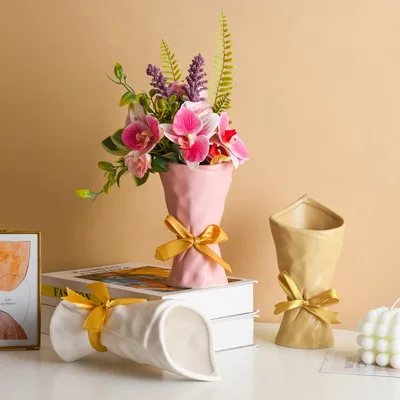 Керамическая ваза, украшение для дома, Цветочная композиция для гостиной, ваза Morandi, крыльцо, столовая, искусственный цветок, украшение для д...
Керамическая ваза, украшение для дома, Цветочная композиция для гостиной, ваза Morandi, крыльцо, столовая, искусственный цветок, украшение для д...