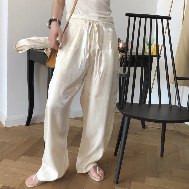 2021 New High Waist Drawstring Stain Pants Full Length Loose Wide Legs Female Trousers Spring And Summer Fashion
2021 New High Waist Drawstring Stain Pants Full Length Loose Wide Legs Female Trousers Spring And Summer Fashion