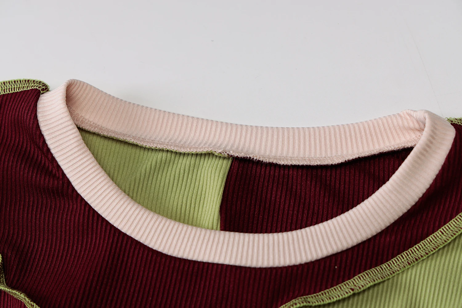 2021 Autumn Winter Women Fashion Streetwear Casual Clothings Long Sleeve O-Neck Patchwork Ribbed Irregular Tshirt 
2021 Autumn Winter Women Fashion Streetwear Casual Clothings Long Sleeve O-Neck Patchwork Ribbed Irregular Tshirt