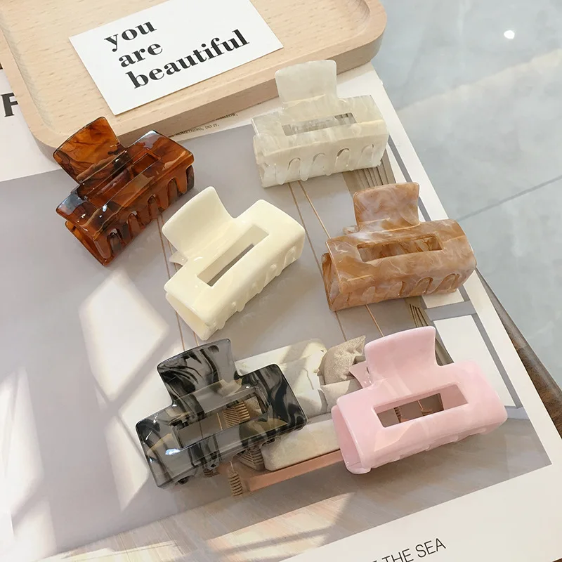 Women Acetate Hair Claws Hairpins Acrylic Hair Clip Claw Geometric Korean Hair Clips Headwear Hair Accessories 5.5*3.9cm
Women Acetate Hair Claws Hairpins Acrylic Hair Clip Claw Geometric Korean Hair Clips Headwear Hair Accessories 5.5*3.9cm