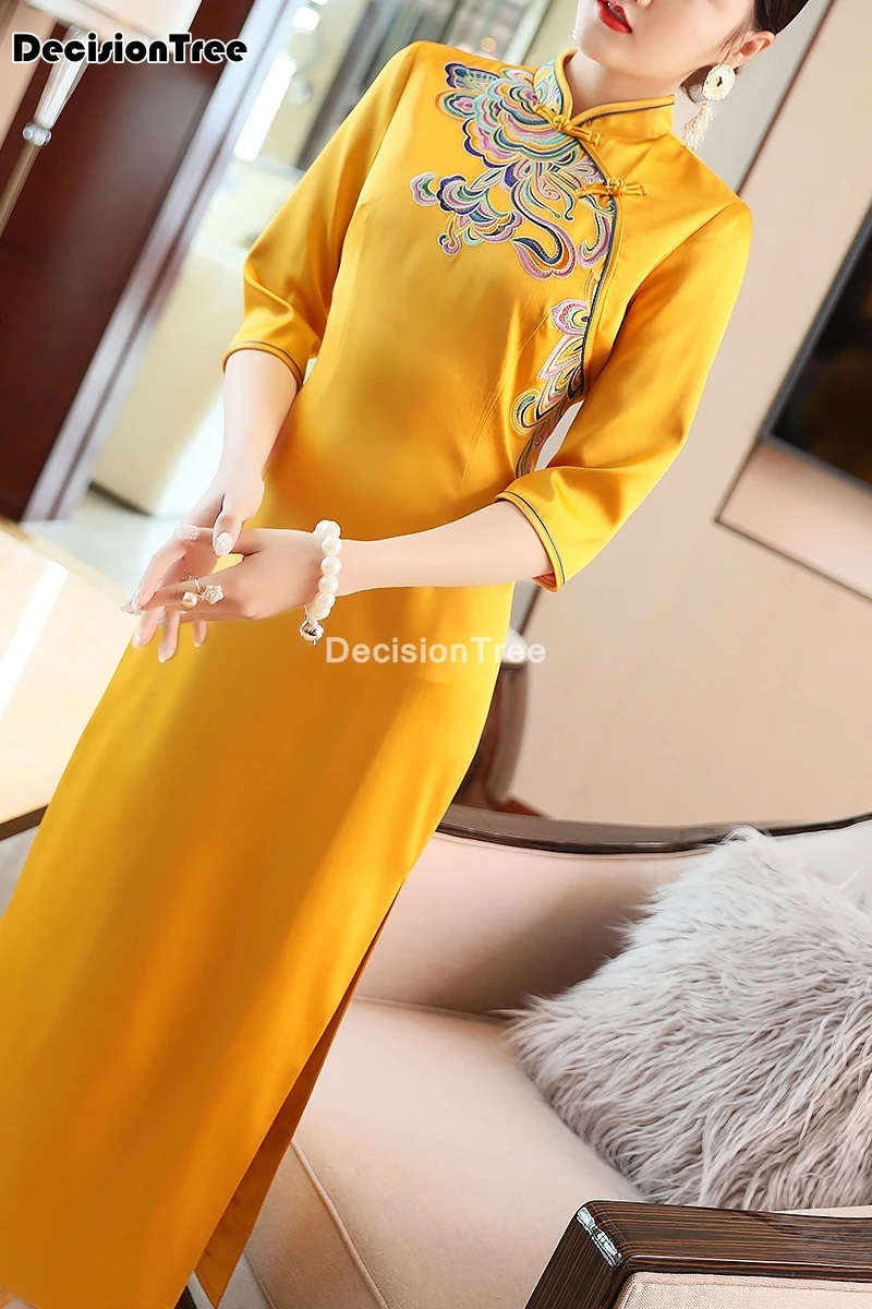 2021 chinese dress traditional chinese style embroidery qipao vintage cheongsam women chinese oriental dresses chiffon dress
2021 chinese dress traditional chinese style embroidery qipao vintage cheongsam women chinese oriental dresses chiffon dress