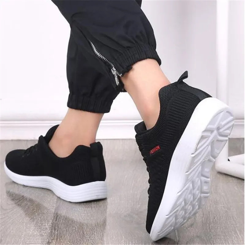 2018 High Quality Men Casual ShoesSpring And Autumn Unisex Light Weige Breathable Fashion Male Shoes Plus Size 38-48
2018 High Quality Men Casual ShoesSpring And Autumn Unisex Light Weige Breathable Fashion Male Shoes Plus Size 38-48