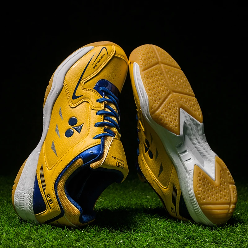 New Professional Badminton Shoes Men Women Size 35-44 Breathable Badminton Footwear Ladies Light Weight Tennis Sneakers
New Professional Badminton Shoes Men Women Size 35-44 Breathable Badminton Footwear Ladies Light Weight Tennis Sneakers