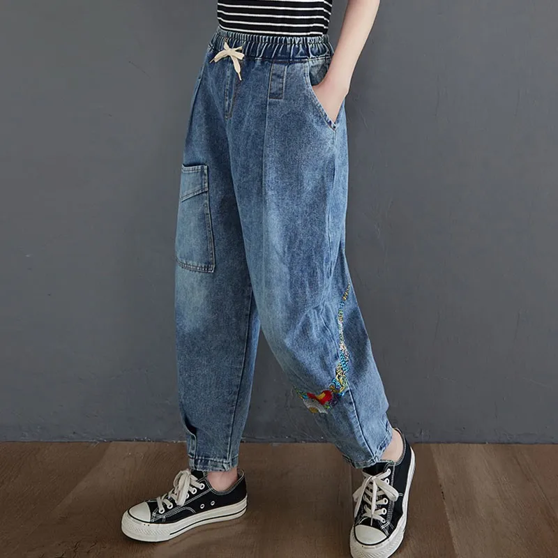 Women High Waist Casual Boyfriend Jeans New Arrival 2021 Spring Simple Style Vintage Embroidery Female Denim Harem Pants S3608
Women High Waist Casual Boyfriend Jeans New Arrival 2021 Spring Simple Style Vintage Embroidery Female Denim Harem Pants S3608