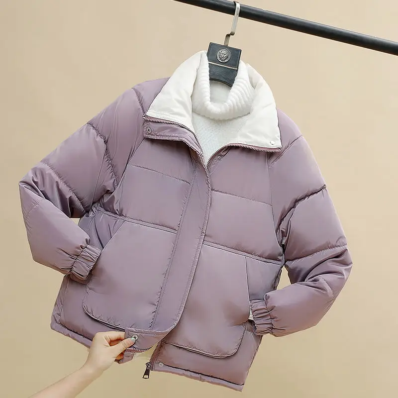 2021 Korean Winter Down Jacket Women Stand Collar Solid Female Coat Thicken Warm Outwear Loose Plus Size Student Short Parkas
2021 Korean Winter Down Jacket Women Stand Collar Solid Female Coat Thicken Warm Outwear Loose Plus Size Student Short Parkas