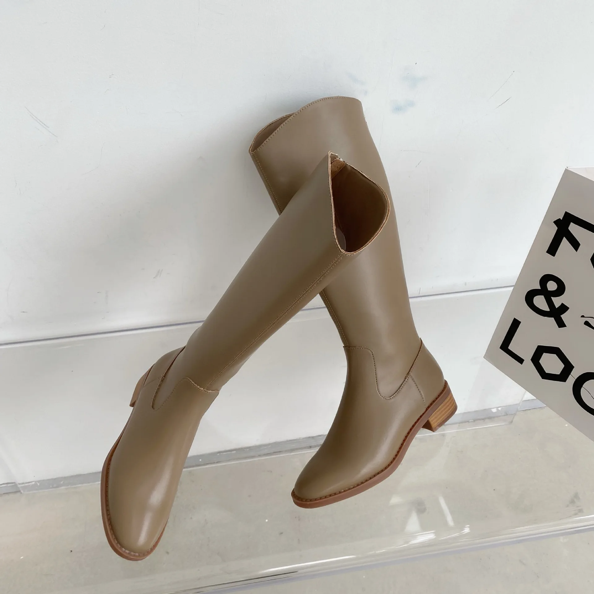 Women's Rubber Boots Zipper Shoes Round Toe Sexy Thigh High Heels High Sexy Rain Med Ladies Over-the-Knee PU Western Solid Rome
Women's Rubber Boots Zipper Shoes Round Toe Sexy Thigh High Heels High Sexy Rain Med Ladies Over-the-Knee PU Western Solid Rome