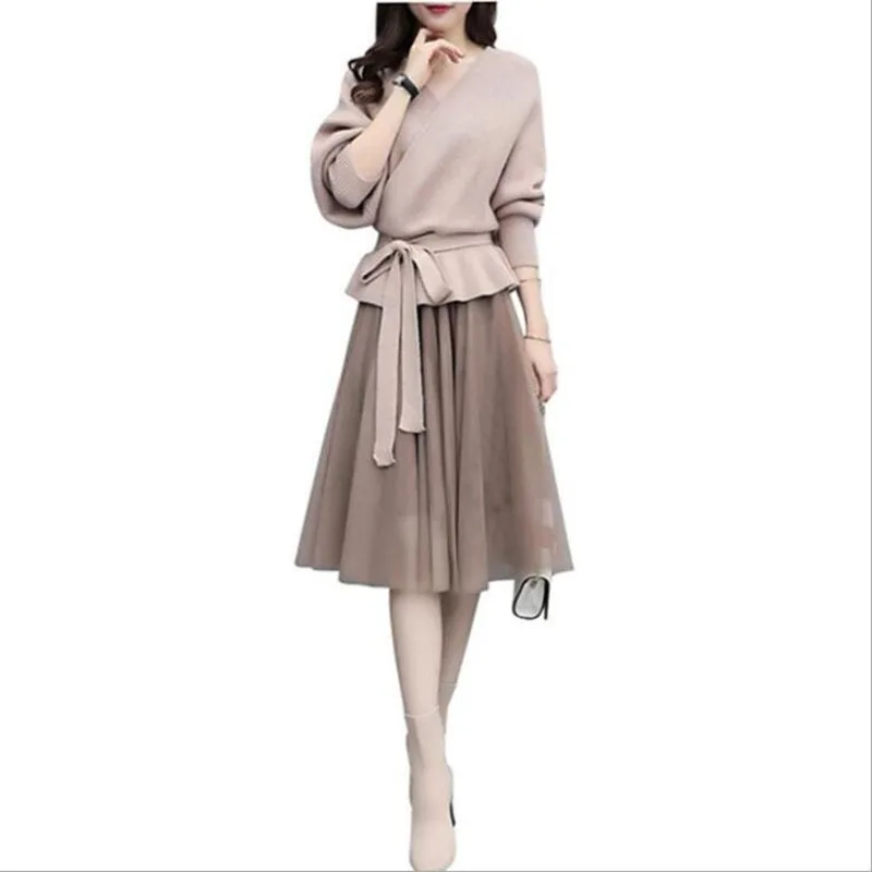 plus size women 2 piece set 2019 winter clothes elegant two piece outfits casual knitted sweater mesh skirt set Female 2pcs Set
plus size women 2 piece set 2019 winter clothes elegant two piece outfits casual knitted sweater mesh skirt set Female 2pcs Set