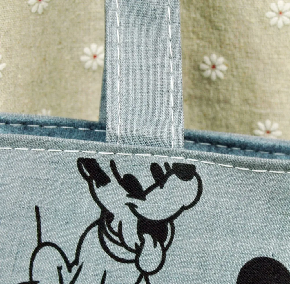 Disney 2021 Mickey Mouse tote bag large capacity cartoon canvas tote bag shopping mom diaper storage bag
Disney 2021 Mickey Mouse tote bag large capacity cartoon canvas tote bag shopping mom diaper storage bag