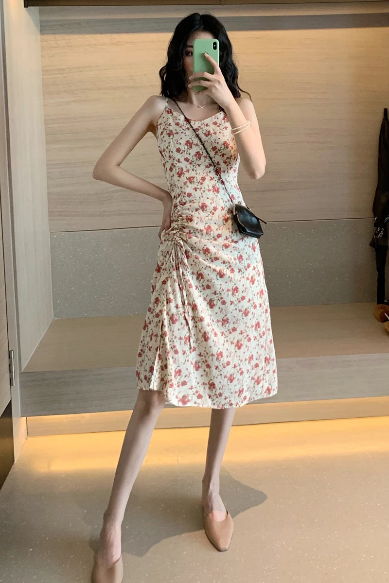 COIGARSAM French Style Print Women dress Spaghetti Strap High Waist Dresses Floral 36981
COIGARSAM French Style Print Women dress Spaghetti Strap High Waist Dresses Floral 36981