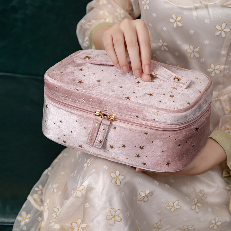 Men Women's Cosmetics Cases girl makeup Bags Travel organizer Female Portable Cosmetic Bag beauty Necessaries toiletries Bags
Men Women's Cosmetics Cases girl makeup Bags Travel organizer Female Portable Cosmetic Bag beauty Necessaries toiletries Bags