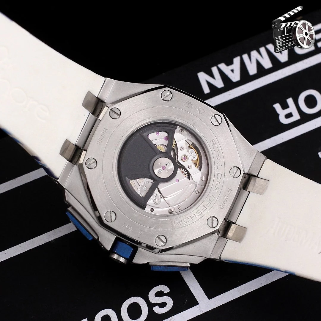 2020 Luxury Brand New Men Automatic Mechanical Sapphire Black Blue Green Rubber Stainless Steel Watch Royal ETA3126 Movement 
2020 Luxury Brand New Men Automatic Mechanical Sapphire Black Blue Green Rubber Stainless Steel Watch Royal ETA3126 Movement