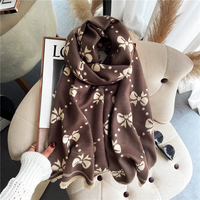 2021 New Print Warm Cashmere Neckerchief Popular Women Thick Scarf 180*65cm Soft Pashmina Hijab Wraps Bufanda Blanket Foulard
2021 New Print Warm Cashmere Neckerchief Popular Women Thick Scarf 180*65cm Soft Pashmina Hijab Wraps Bufanda Blanket Foulard