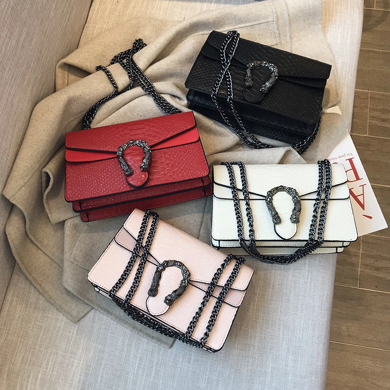 2021 New Shoulder Bag Chains Messenger Bag Fashion Girls Casual Handbag Simple Leisure Personality Small Square Women Bag
2021 New Shoulder Bag Chains Messenger Bag Fashion Girls Casual Handbag Simple Leisure Personality Small Square Women Bag