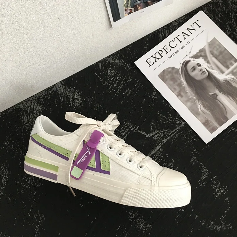 Color Matching 2021 Spring New Canvas Shoes Female Student All-Matching White Shoes Board Shoes Flat Shoes
Color Matching 2021 Spring New Canvas Shoes Female Student All-Matching White Shoes Board Shoes Flat Shoes