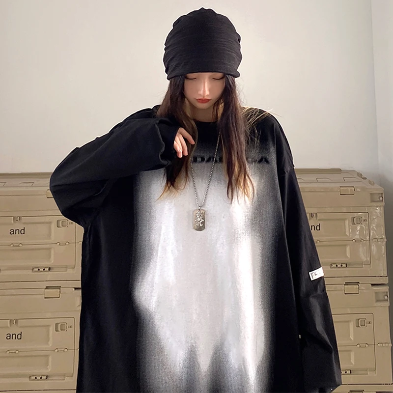 Fashion Women's Long Sleeve Top 2022 Autumn Korean Ulzzang Vintage Harajuku Letters Printed T-shirts Female Casual Clothing
Fashion Women's Long Sleeve Top 2022 Autumn Korean Ulzzang Vintage Harajuku Letters Printed T-shirts Female Casual Clothing